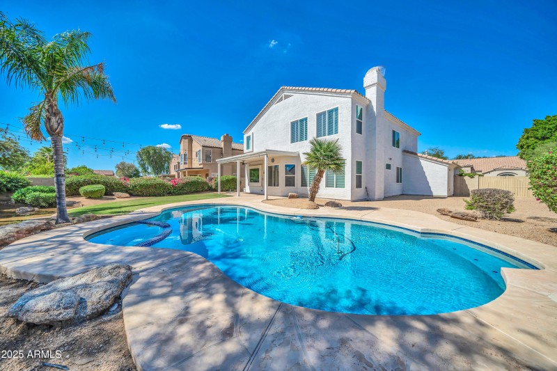 5417 E Anderson Dr-44