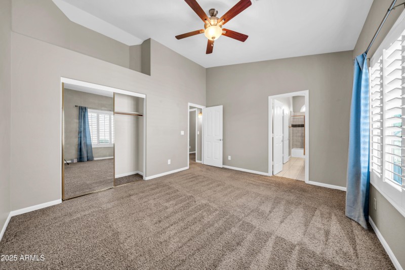 5417 E Anderson Dr-23