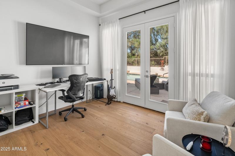 At home Office / Guest Room