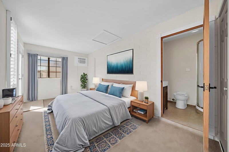 1448 E Royal Palm VS 6