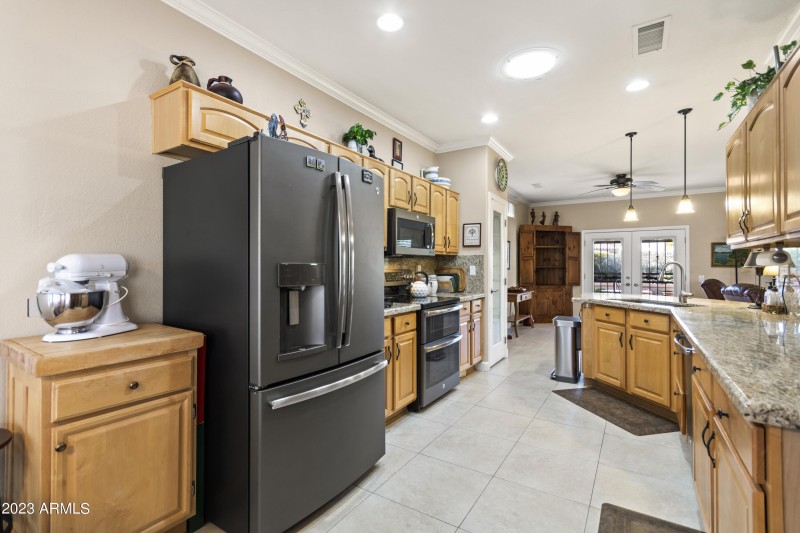 Verbena Kitchen View 3