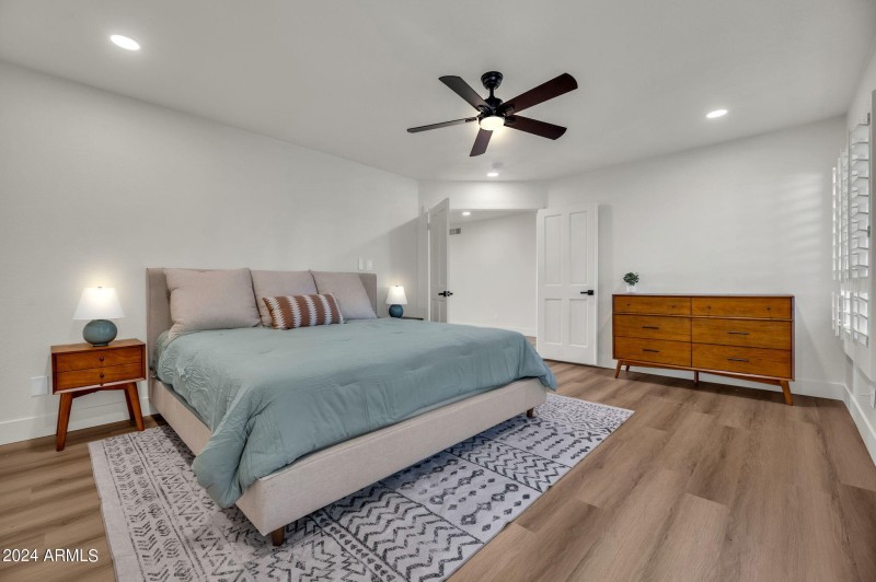 15-web-or-mls-2505 N 61st Way-15