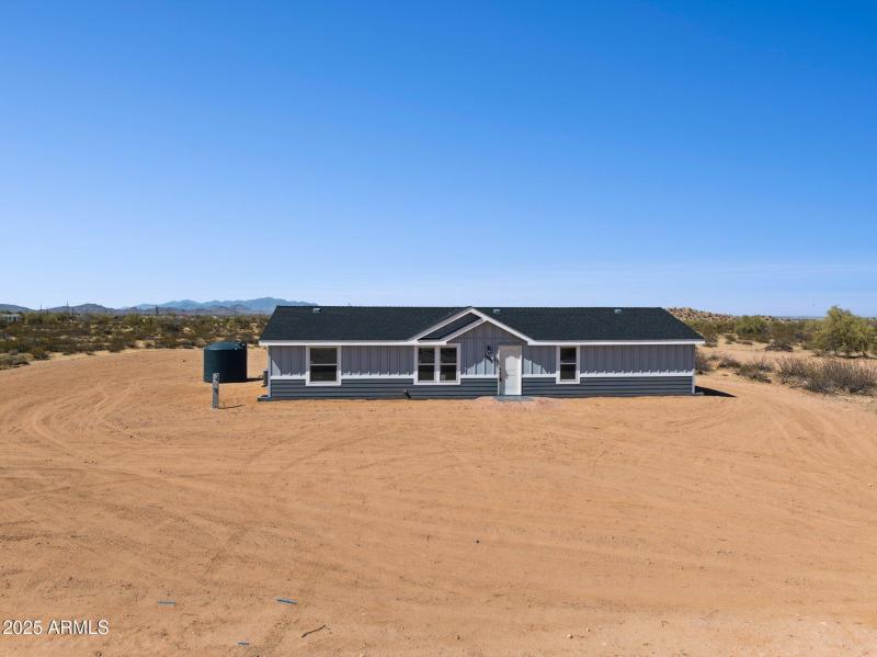 40-web-or-mls-51210-w-blue-jay-st