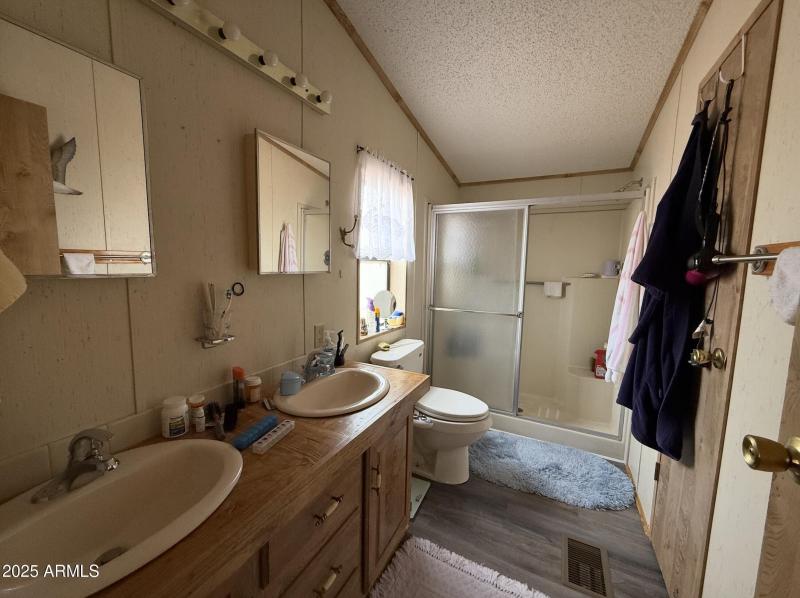 Screenshot 2025-10-11 at 10.53.03AM