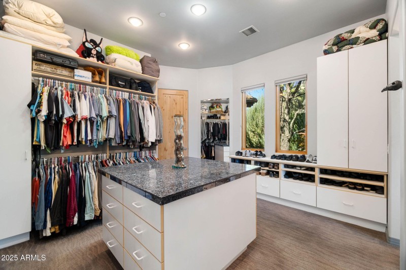 38-Primary Closet (1)