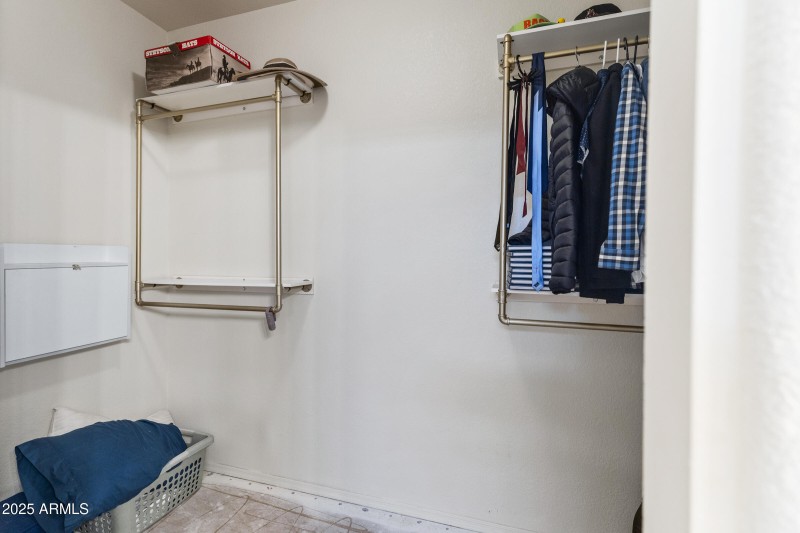 1140 S Rockwell St-24