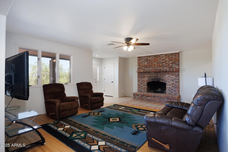 Living Room View 2 (4)