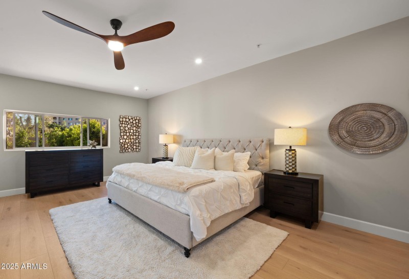 27-web-or-mls-Great Room13