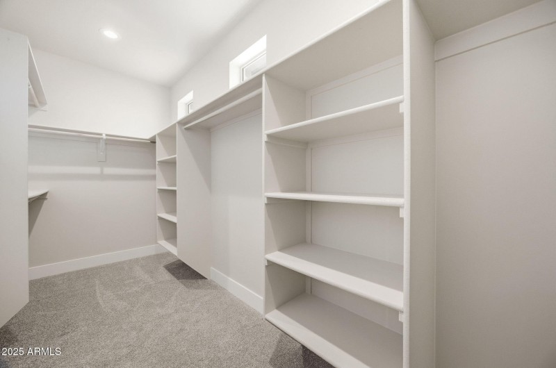 2701NEagleViewLp-ShowLowAZ-20