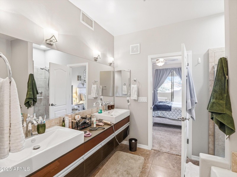 Primary bath extended look