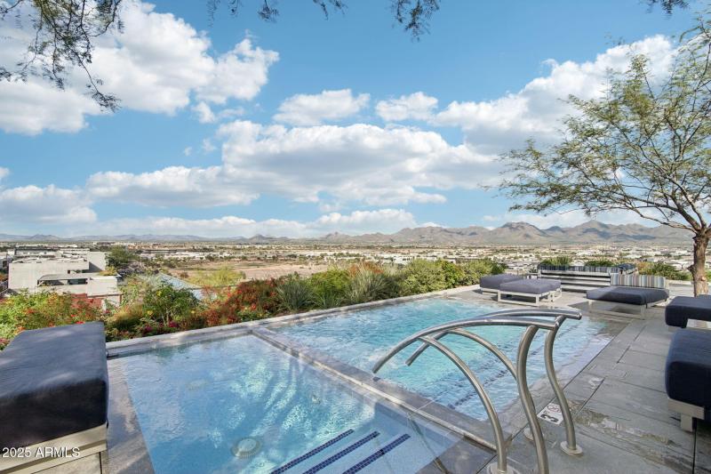 10-web-or-mls-E Kierland Blvd-2310r-910