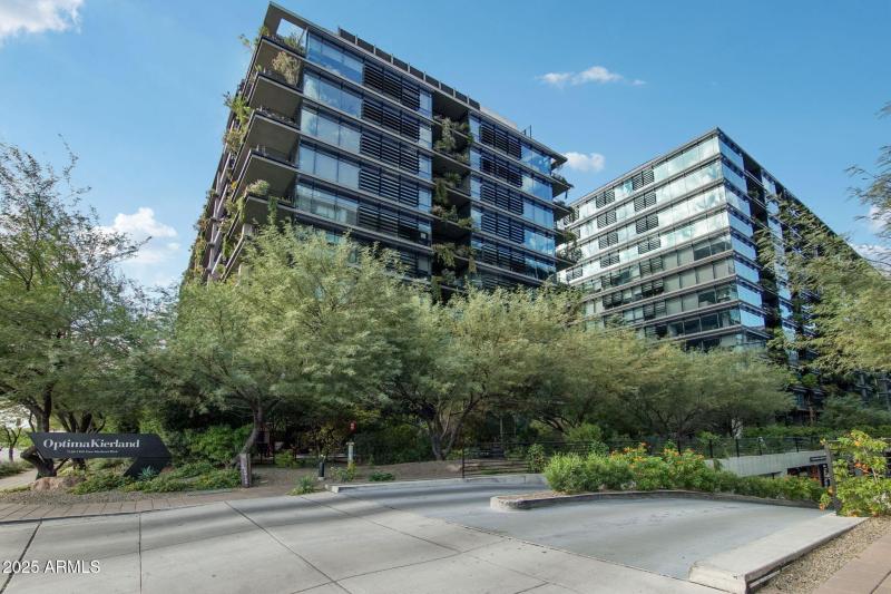 17-web-or-mls-E Kierland Blvd-L2310r-001