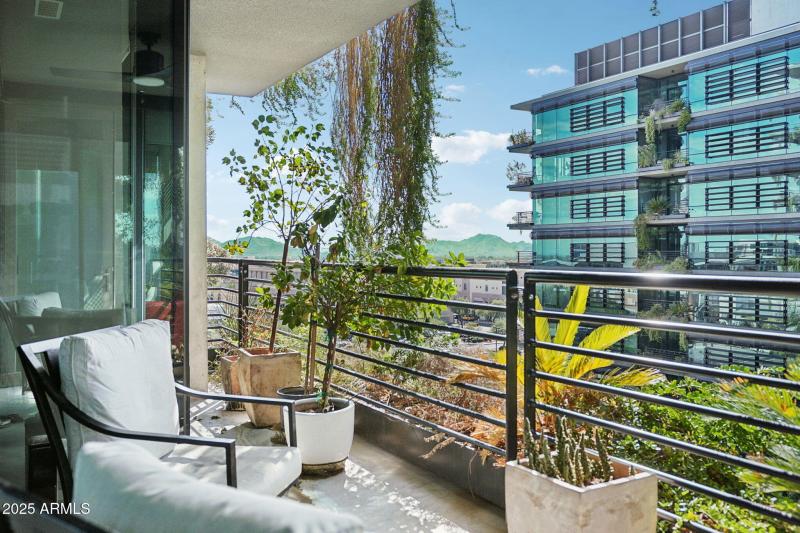 45-web-or-mls-E Kierland Blvd-L2310r-029