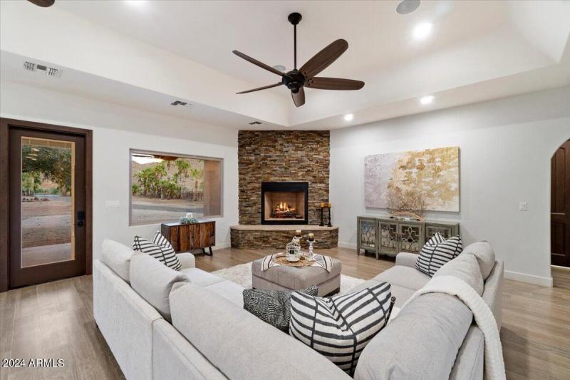 Ceiling Fans Throughout