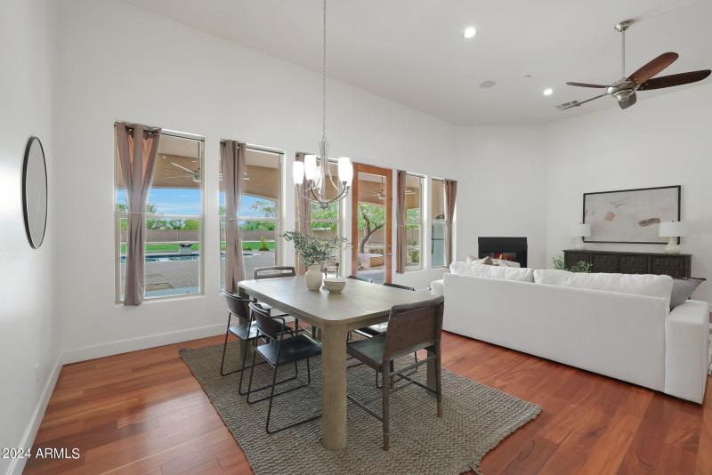 Dining area 2nd view