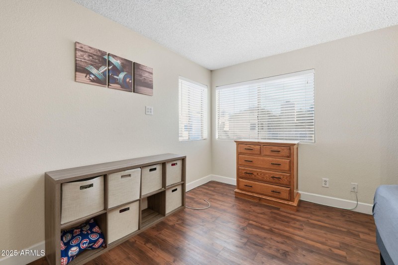 24-web-or-mls-SA107630 Lawrence Fung