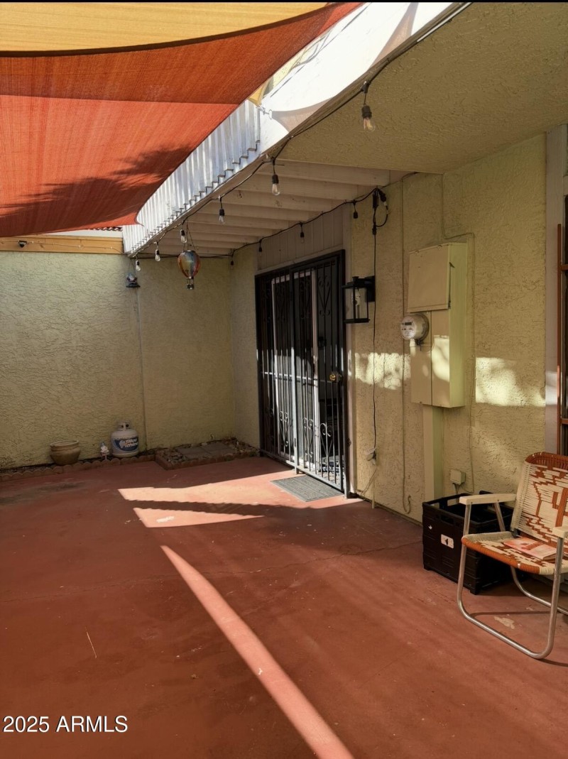 1012 E Highland Avenue