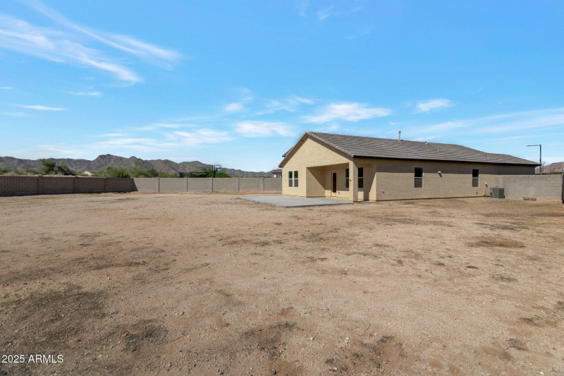 14-web-or-mls-QP-4011