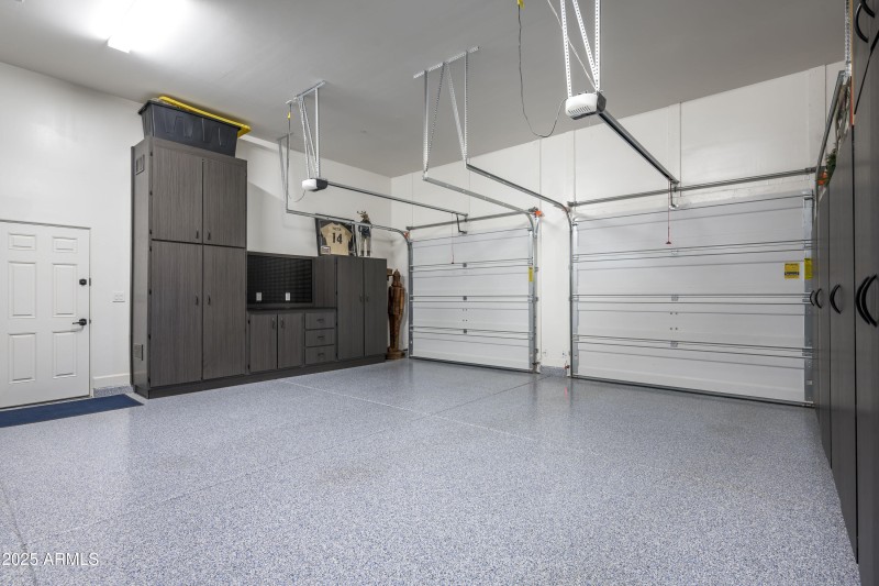 Garage w Built In Cabinets