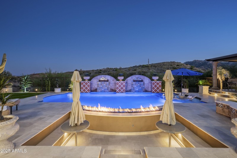 Fire Feature - Sitting Area