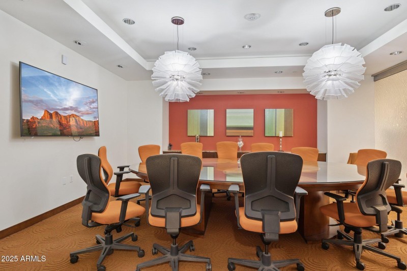 Building Meeting Room