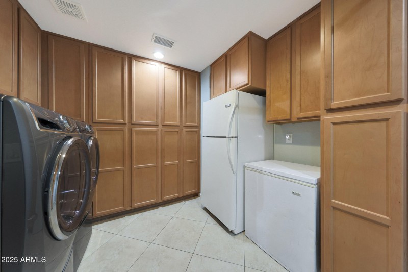 Utility Room with tons of storage