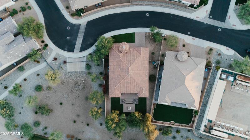 DJI_20251030173324_0395_D