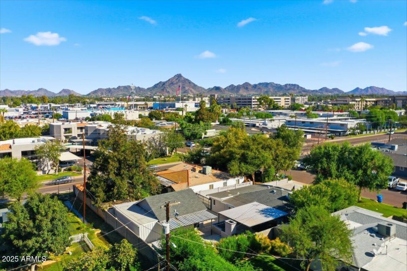 36-4632_N_14th_St_Aerial_2