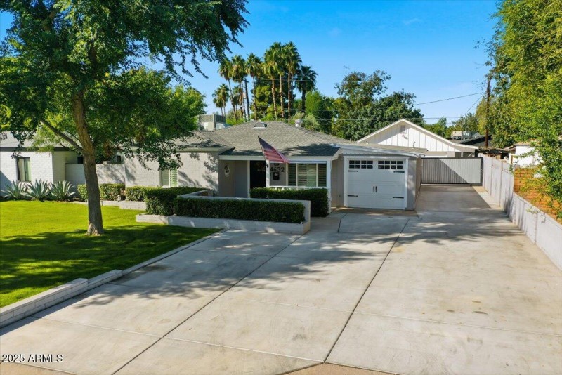 44-4632_N_14th_St_Aerial_10