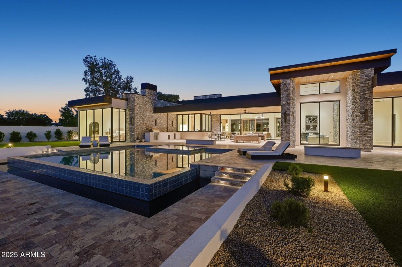 227-web-or-mls-115_ListerPros