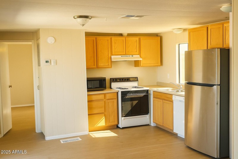 2A0B64D7-2CBE-4027-B0F9-C4C8CAF59D02