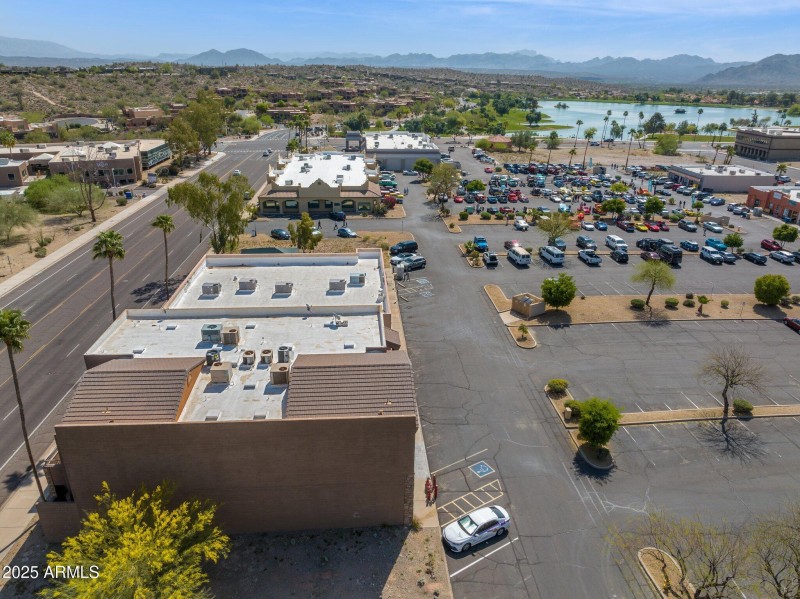 36-web-or-mls-16901-e-palisades-blvd