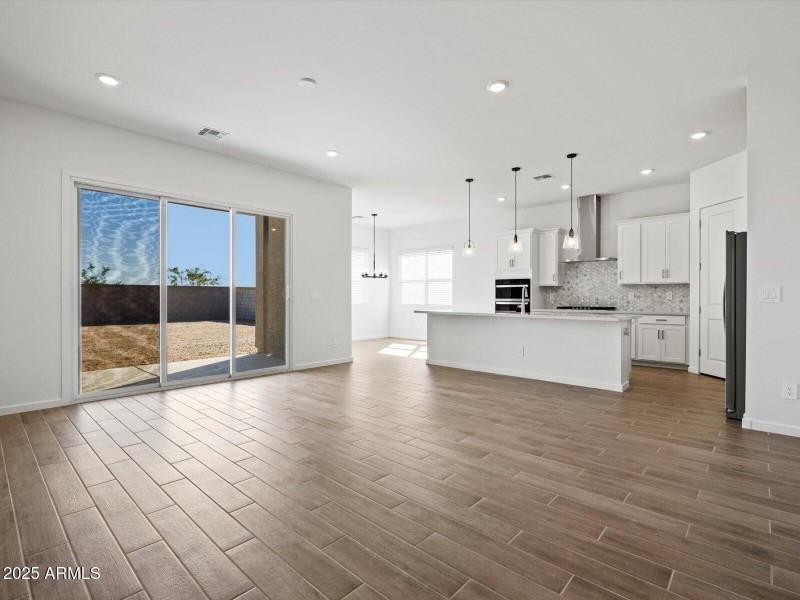 Wood-Look Tile Floor!