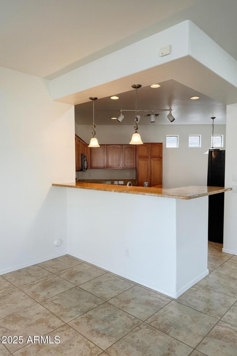 485A43B8-7B5D-49A6-AA7C-FBBBF554AFE9