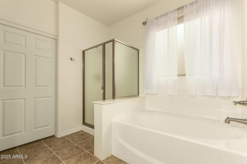 17 - Ashleigh Marie 22145