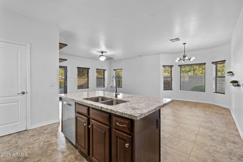 4186 E Blue Sage Rd Gilbert - 279