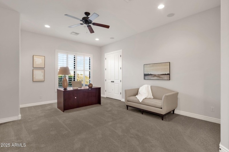 008_Office Off Foyer