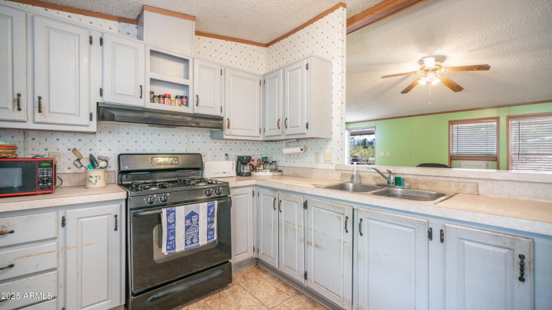 2533 E Superstiton Blvd Interior Photos-