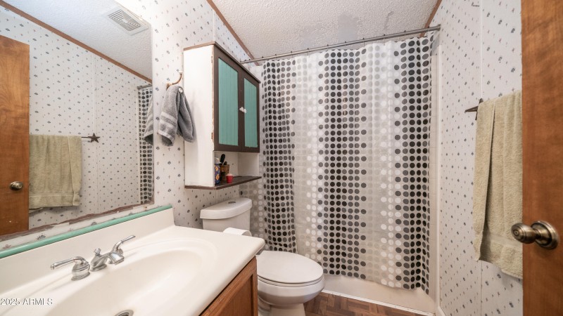 2533 E Superstiton Blvd Interior Photos-