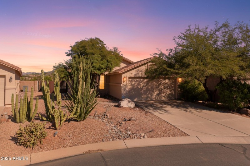 Front Exterior (Twilight)