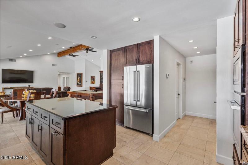 10626 N Indian Wells DR