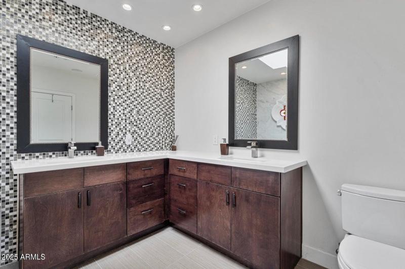 10626 N Indian Wells DR