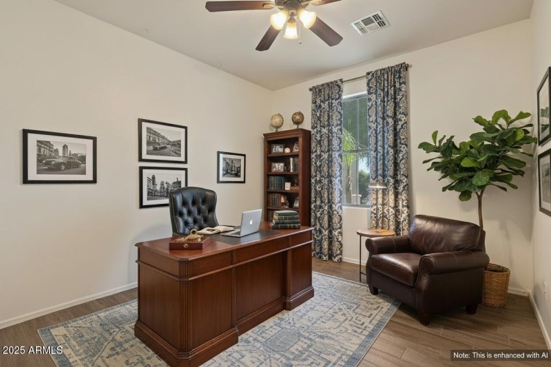 Office/Bonus Room off entry