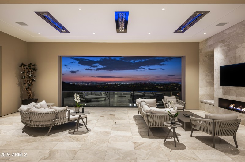 Heated Patio w/City Light Views