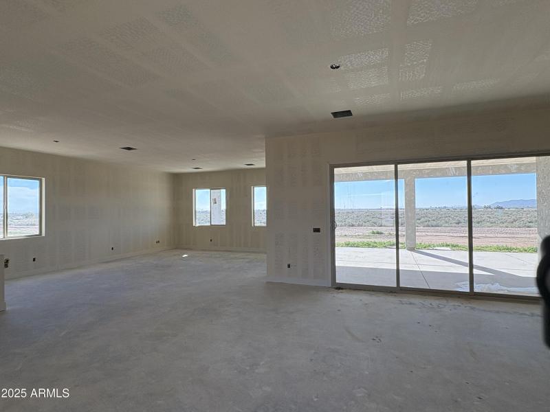 9143 W Limestone Mountain Dr