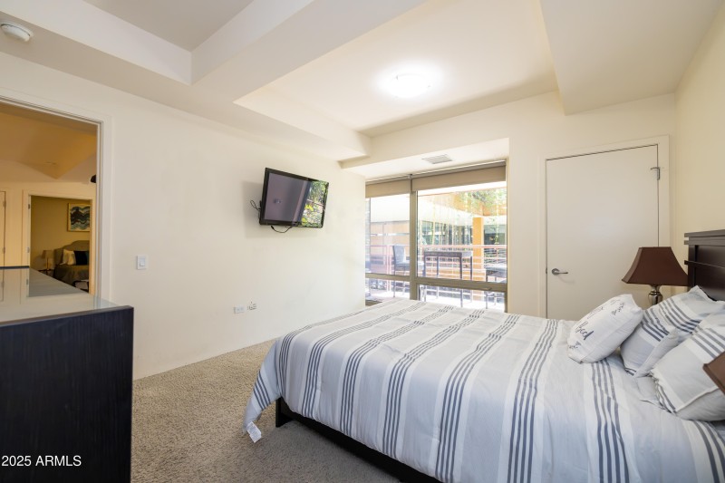 7131 E Rancho Vista-11