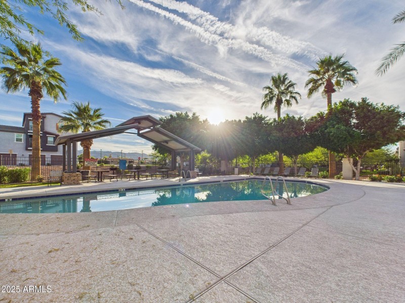 25-web-or-mls-CAM03379G0-PR0169-STILL023