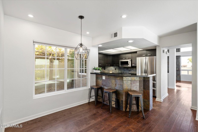 4028-East-Sunnyside-Drive-Phoenix-AZ-850