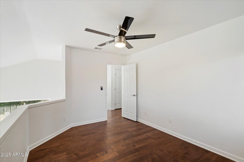 4028-East-Sunnyside-Drive-Phoenix-AZ-850