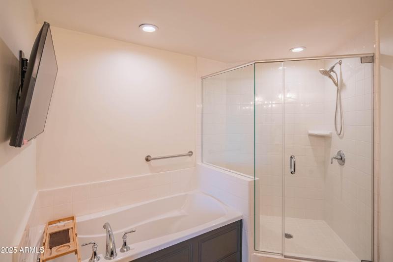 Separate Shower & Tub